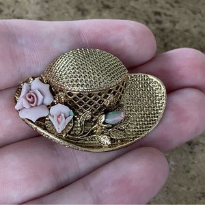 Vintage Gold Tone Hat Pin Brooch 1928 Branded